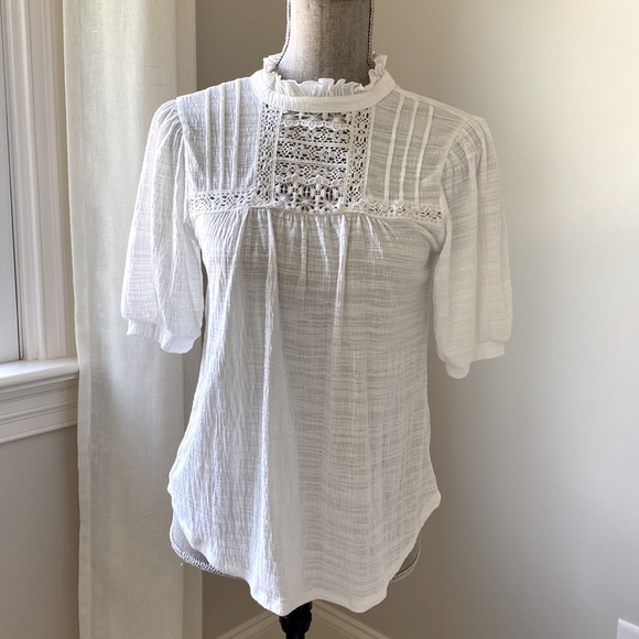 Cable & Gauge White Top - Picture 1 of 9